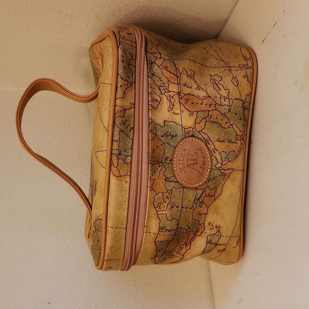 ♤ Vintage Allan Edward Carrying Case